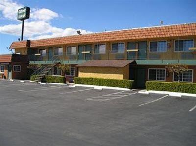 фото отеля Gilroy Inn