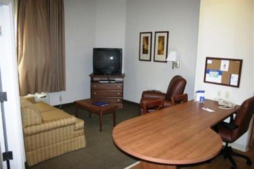 фото отеля Candlewood Suites Oklahoma City - Moore