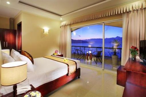 фото отеля Fairy Bay Hotel Nha Trang