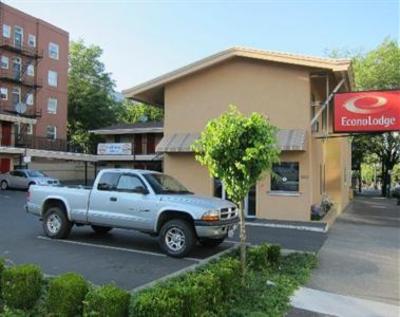 фото отеля Econo Lodge City Center Portland