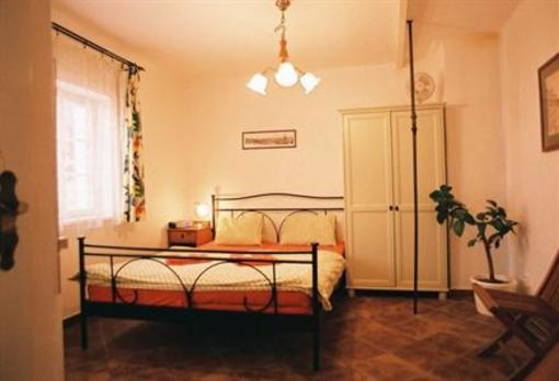 фото отеля Golden Horse House Bed & Breakfast Prague