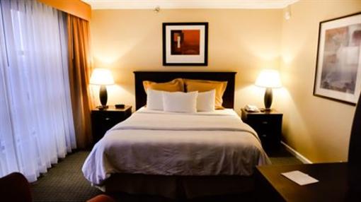 фото отеля Garden Inn and Suites New York