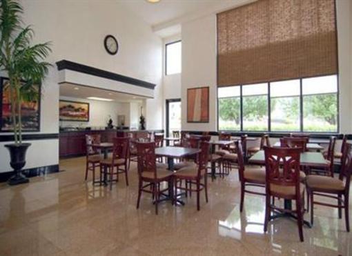 фото отеля Comfort Inn Executive Park