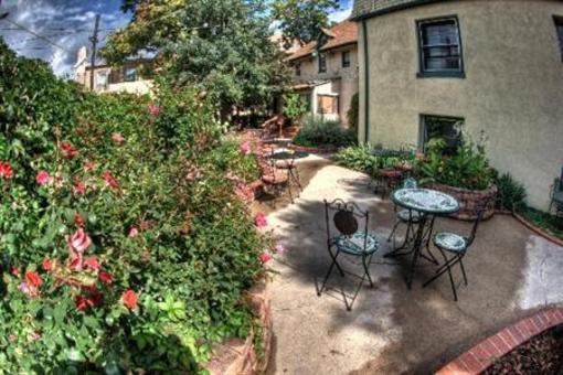 фото отеля Queen Anne Bed & Breakfast