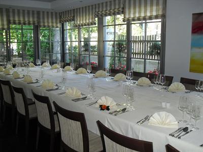 фото отеля Engelkeller Hotel Restaurant Memmingen