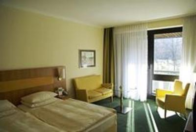 фото отеля Hotel an der Therme Bad Orb