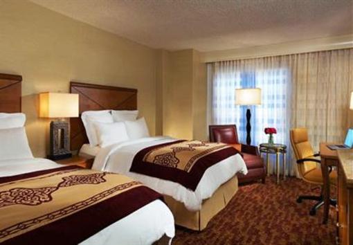 фото отеля San Antonio Marriott Rivercenter