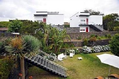 фото отеля Quinta De Santana Apartments Ribeira Grande