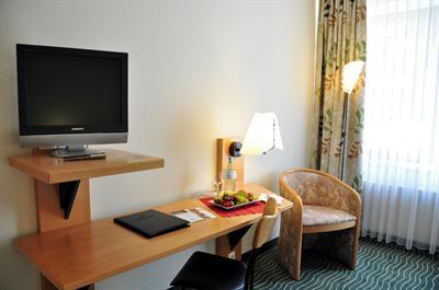 фото отеля Harzer Kultur- & Kongresshotel Wernigerode