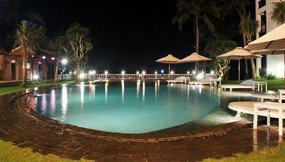 фото отеля River Beach Resort