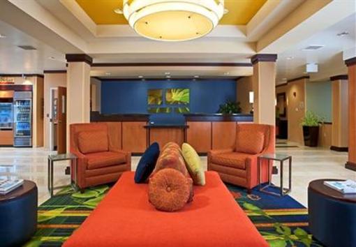 фото отеля Fairfield Inn & Suites by Marriott Portsmouth Exeter