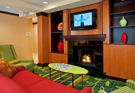 фото отеля Fairfield Inn & Suites by Marriott Portsmouth Exeter