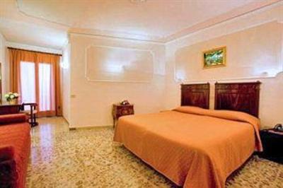 фото отеля Hotel Cristina Sant'Agnello