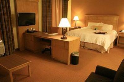 фото отеля Hampton Inn and Suites Riverton