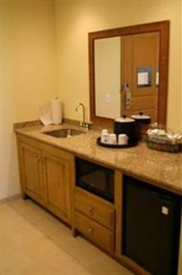 фото отеля Hampton Inn and Suites Riverton