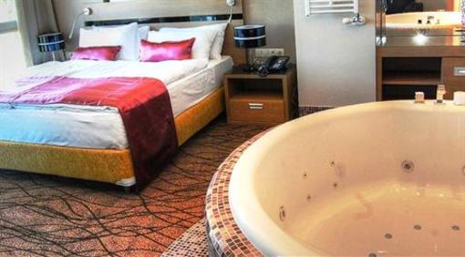 фото отеля Hotel Azur Premium