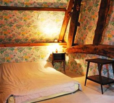 фото отеля Holiday House 37 Rue de l'Abbaye Combourg
