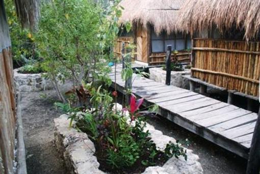 фото отеля Xbalamque Cabanas Tulum