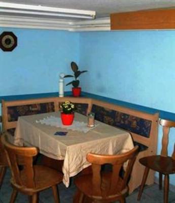 фото отеля Muellers Hostel