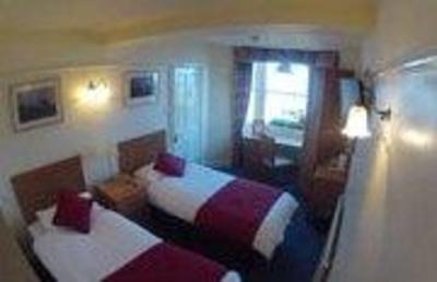 фото отеля King's Head Deal