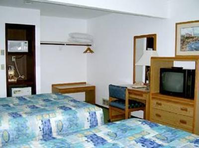 фото отеля Four Winds Motel Depoe Bay