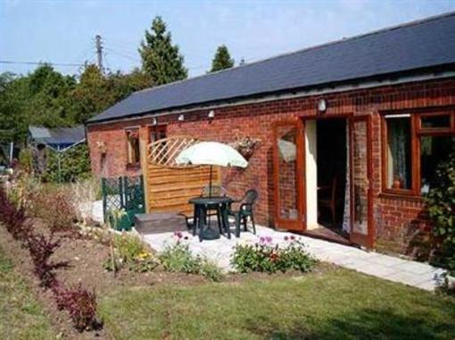 фото отеля Further Fields Bed and Breakfast Maidstone