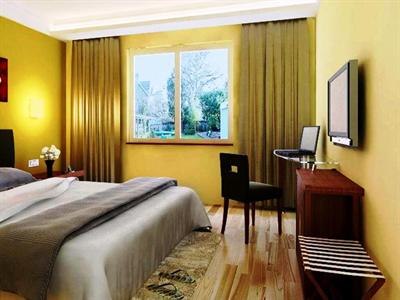 фото отеля GDH Inn Dong Hu Shenzhen