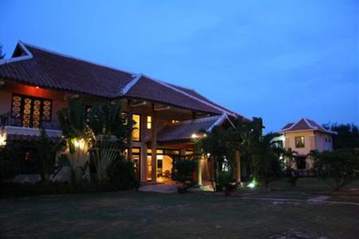 фото отеля Orchid Beach Resort & Spa