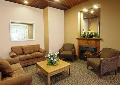 фото отеля Quality Inn on the Hill Charlottetown