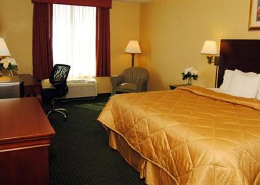 фото отеля Comfort Inn Triadelphia