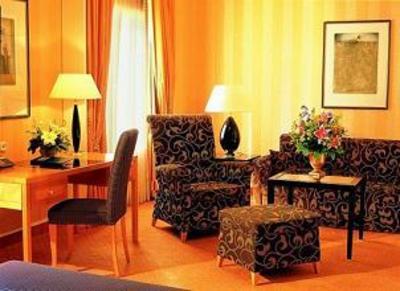 фото отеля Steigenberger Frankfurter Hof