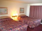 фото отеля Sandstone Inn & Airport Parking
