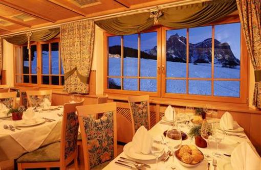 фото отеля Hotel Tyrol Kastelruth