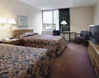 фото отеля Howard Johnson Plaza Hotel Grand Rapids