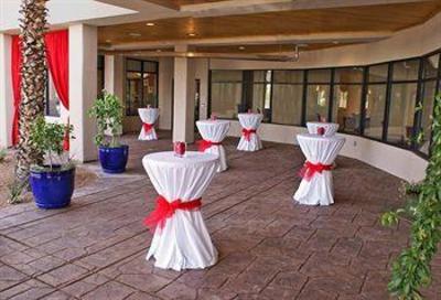 фото отеля Hilton Garden Inn Tucson Airport