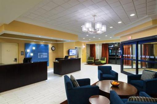 фото отеля Holiday Inn Express & Suites Boston - Cambridge