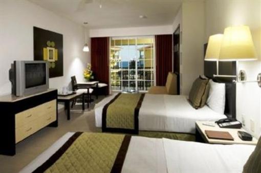 фото отеля Hotel Marina El Cid Spa and Beach Resort Puerto Morelos