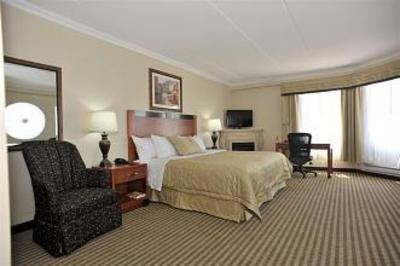 фото отеля Monte Carlo Inn - Barrie Suites