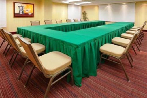 фото отеля Holiday Inn Express Tapachula