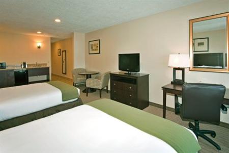 фото отеля Holiday Inn Express Hotel & Suites Grants-Milan