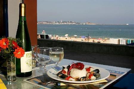фото отеля Hotel de la Plage Saint-Jean-de-Luz