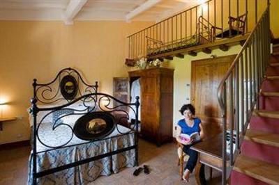 фото отеля Poderi Arcangelo Di Mora Sandra Farmhouse San Gimignano