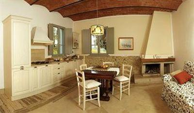 фото отеля Poderi Arcangelo Di Mora Sandra Farmhouse San Gimignano