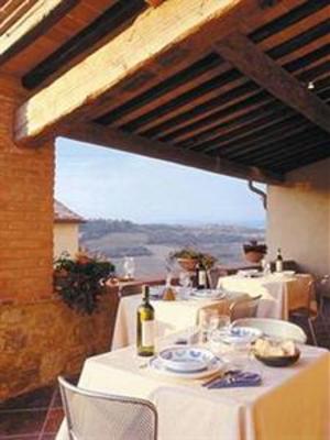 фото отеля Poderi Arcangelo Di Mora Sandra Farmhouse San Gimignano