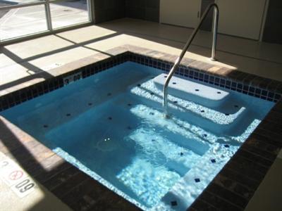 фото отеля Holiday Inn Express Hotel & Suites Sumner