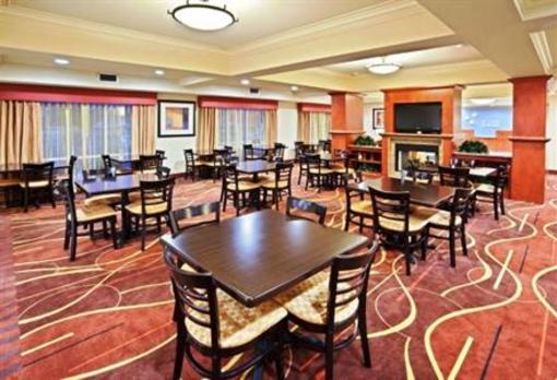 фото отеля Holiday Inn Express Hotel & Suites Sumner