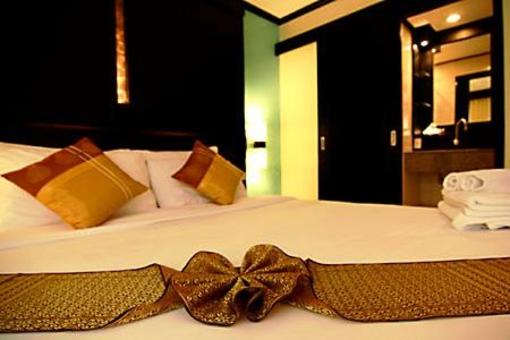 фото отеля Rattana Hill Apartment Phuket