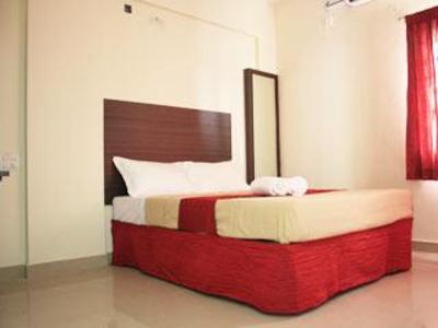 фото отеля Transit Home Stay