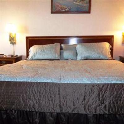 фото отеля Hom Away Inn and Resort
