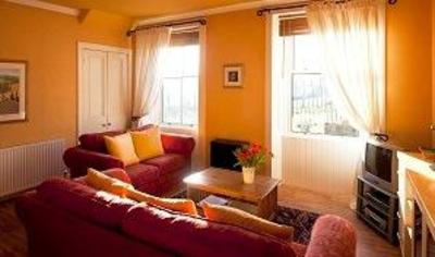 фото отеля Kinnaird House and Woodland Lodges